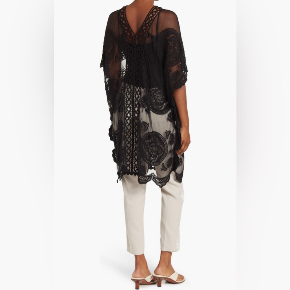 NWT Vince Camuto Leaf Lace Topper - Picture 2 of 4